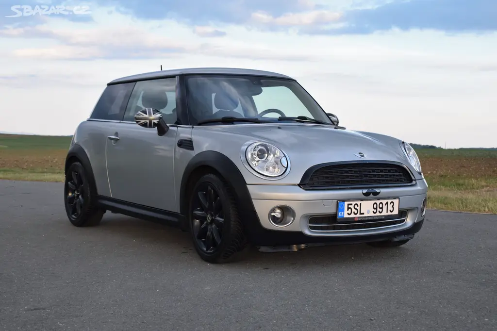 Mini One R 56, 1,4 benzín, 6 st. manuál, r.v. 2009